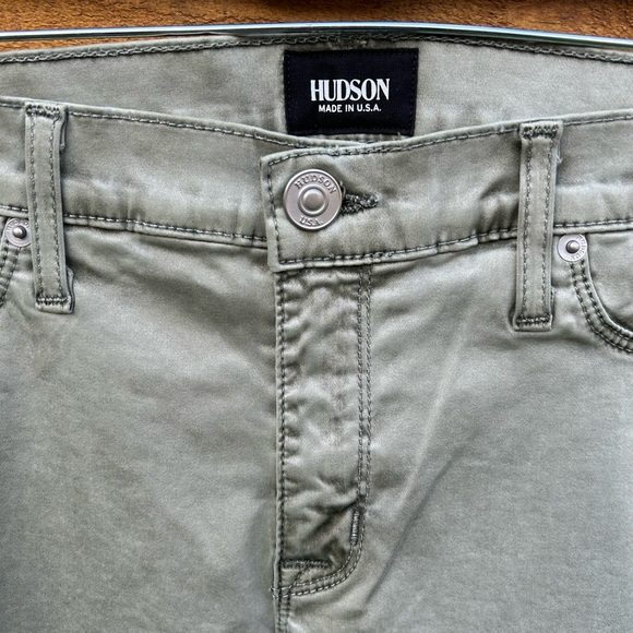 NWOT-Sz29 Hudson jeans grey/green color.Midrise Nico Super Skinny w/slight sheen - Picture 9 of 10